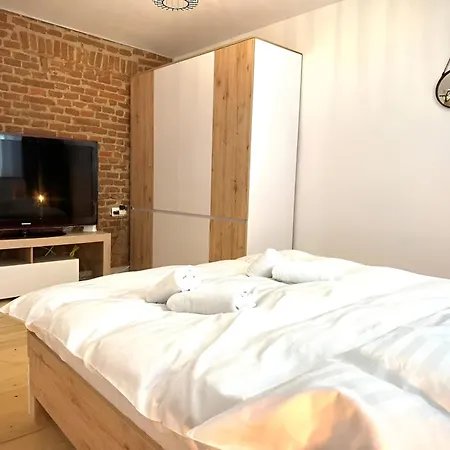 Cozy Retreat - Central Brasov Exterior photo